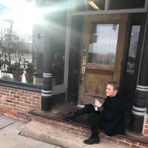 Meet your Posher, Brett